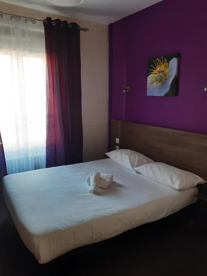 Logis Hostellerie Du Cheval Blanc Sainte-Maure-de-Touraine Ngoại thất bức ảnh