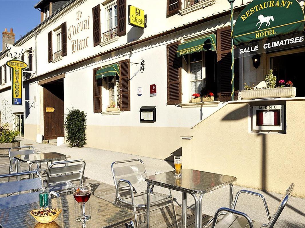 Logis Hostellerie Du Cheval Blanc Sainte-Maure-de-Touraine Ngoại thất bức ảnh