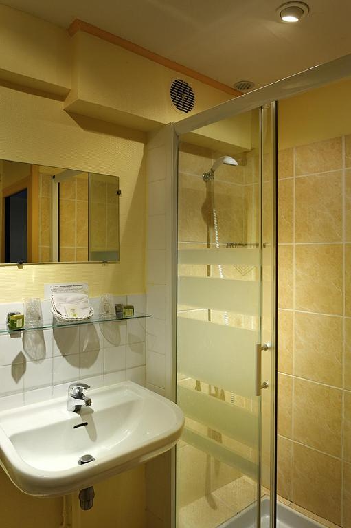 Logis Hostellerie Du Cheval Blanc Sainte-Maure-de-Touraine Ngoại thất bức ảnh
